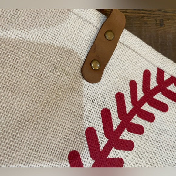 Burlap Baseball Bag, White/Red - Picture 10 of 15